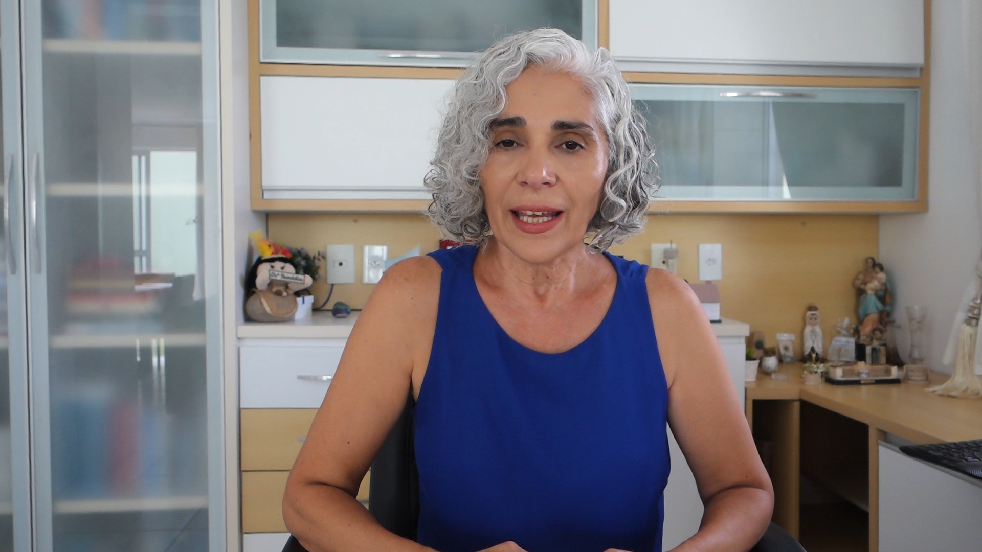 Infectologista Maria dos Remédios explica por que é necessário evitar aglomerações